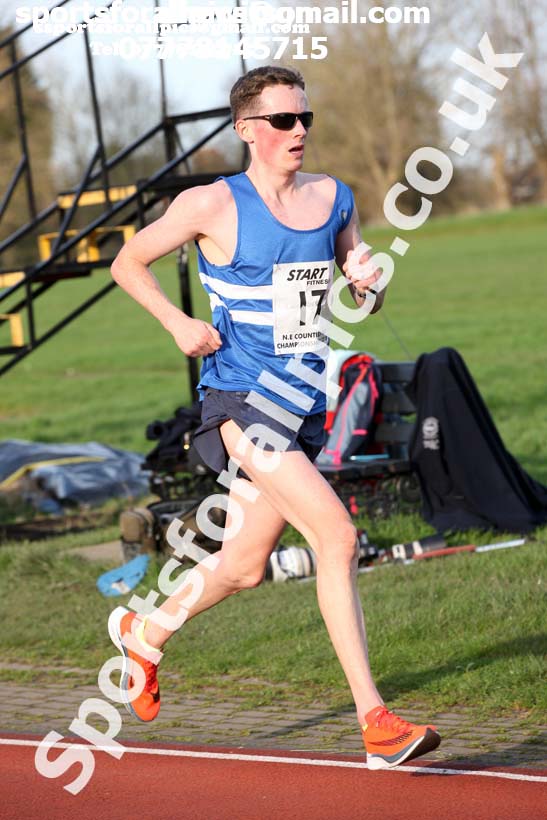 North Eastern 10000 metres, Monkton Stadium, Jarrow. Photo: David T. Hewitson/Sports for All Pics